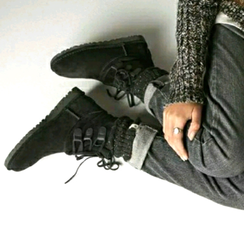 UGG Elvi Soft Suede Bootie